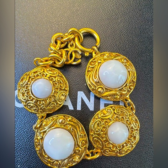 Vintage Chanel Gold Plated Coin Bracelet With Faux Pearls Circa 1980’s - Picture 1 of 4